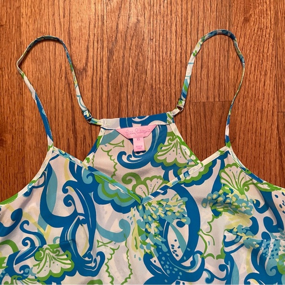 Lilly Pulitzer Dusk Racerback Resort White Crystal Coast silk top size XS - Picture 3 of 13